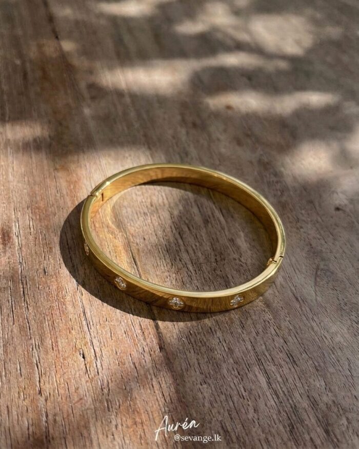 Céline Cuff